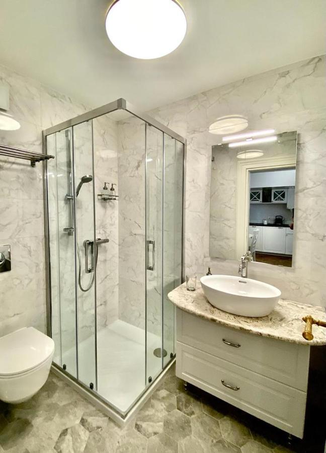 Ars Longa Apartment *