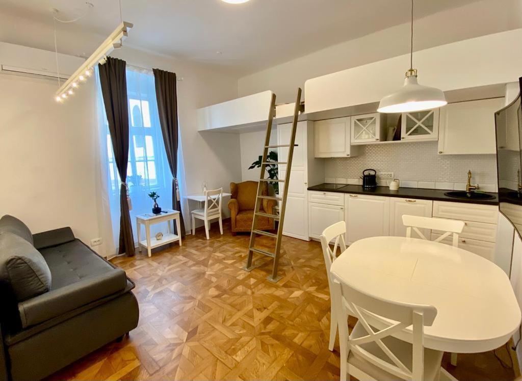 Apartment Ars Longa Ljubljana